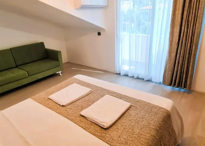 The Tulip Teras Апартаменты
